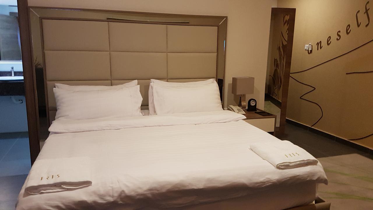 Iris Hotel Wuse 2 Abuja Exterior photo